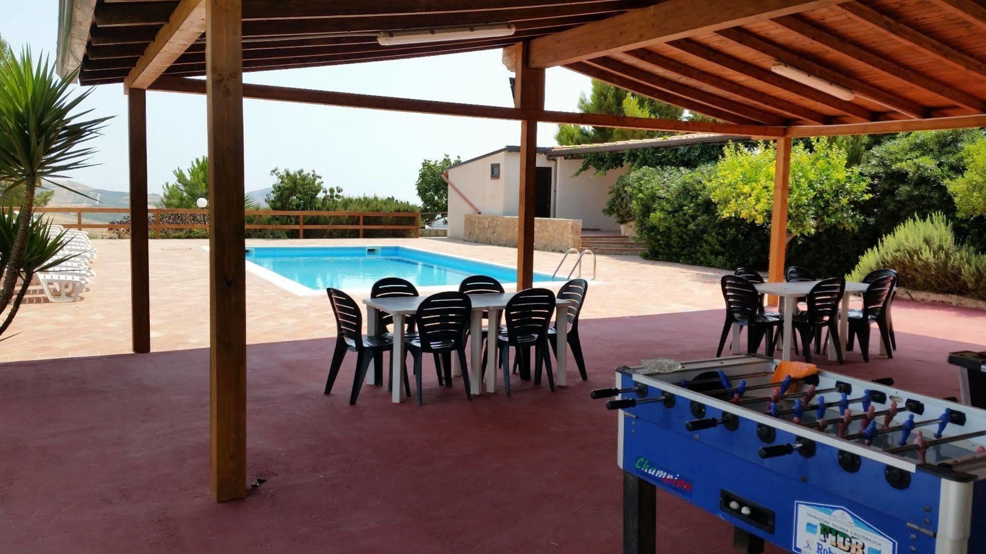Ville Bellajo Villaggio La Loggia Kültér fotó