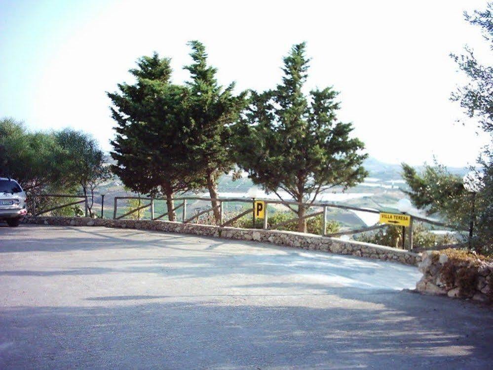 Ville Bellajo Villaggio La Loggia Kültér fotó